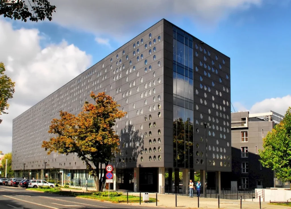 WROCLAW TEKNOLOJİ ÜNİVERSİTESİ